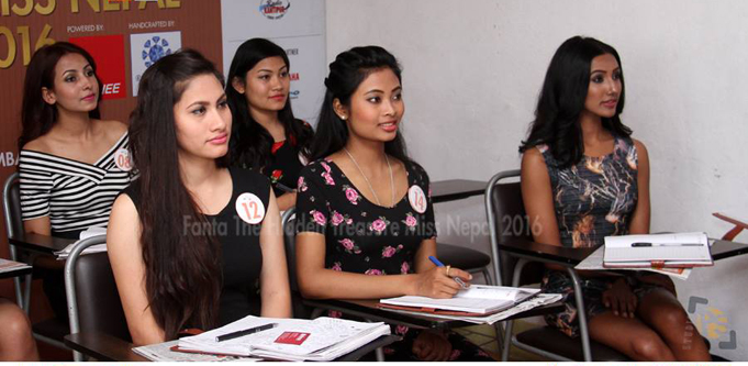 Barsha Lekhi in Miss Nepal 01